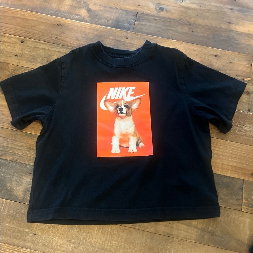 Nike Black and Orange Short Sleeve Tee